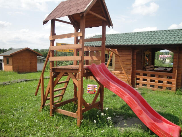 4 Place zabaw Drewipol